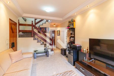 Casa à venda com 253m², 3 quartos e 5 vagasSala