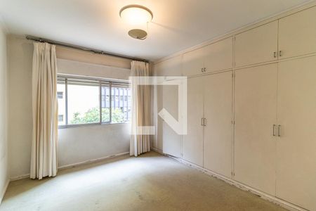 Apartamento à venda com 255m², 4 quartos e 3 vagasSuíte 2