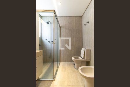 Apartamento à venda com 255m², 4 quartos e 3 vagasBanheiro da Suíte 2