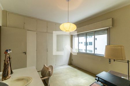 Apartamento à venda com 255m², 4 quartos e 3 vagasQuarto 2