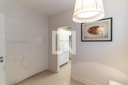 Apartamento à venda com 255m², 4 quartos e 3 vagasCopa