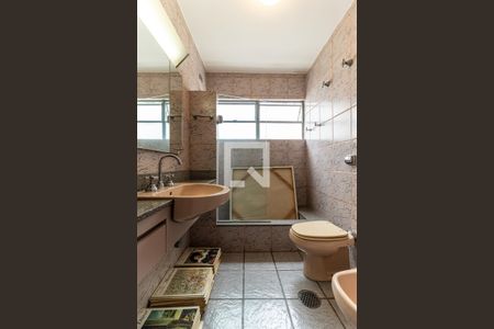 Apartamento à venda com 255m², 4 quartos e 3 vagasBanheiro Social