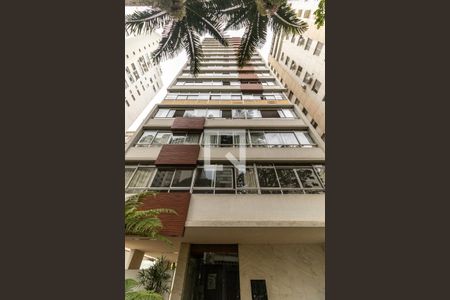 Apartamento à venda com 255m², 4 quartos e 3 vagasFachada