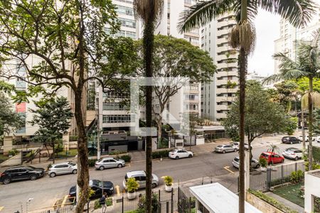 Vista da Sala de apartamento à venda com 4 quartos, 255m² em Higienópolis, São Paulo