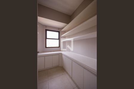 Apartamento para alugar com 256m², 4 quartos e 2 vagasEscritório 2