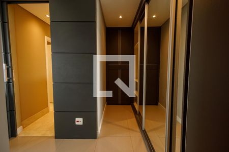 Apartamento para alugar com 256m², 4 quartos e 2 vagasSuíte 1