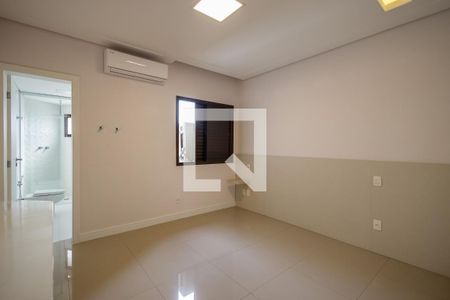 Apartamento para alugar com 256m², 4 quartos e 2 vagasSuíte 2