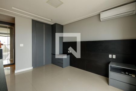 Apartamento para alugar com 256m², 4 quartos e 2 vagasSuíte 1