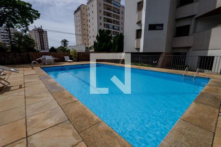 Apartamento para alugar com 256m², 4 quartos e 2 vagasPiscina