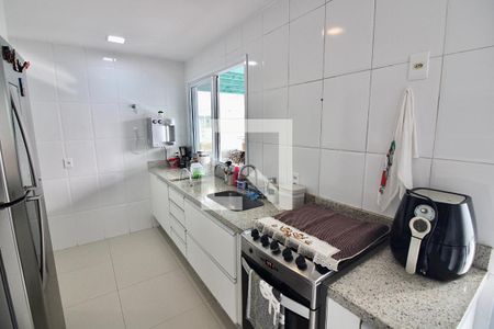 Apartamento à venda com 180m², 3 quartos e 2 vagasCozinha