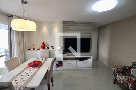Apartamento à venda com 180m², 3 quartos e 2 vagasSala