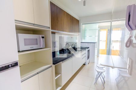 Apartamento para alugar com 86m², 2 quartos e 2 vagasCozinha
