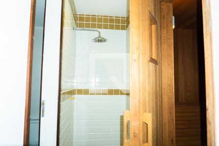 Apartamento para alugar com 130m², 4 quartos e 2 vagas Apartamento para alugar com 130m², 4 quartos e 2 vagasÁrea comum