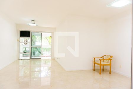 Sala de apartamento para alugar com 4 quartos, 130m² em Botafogo, Rio de Janeiro