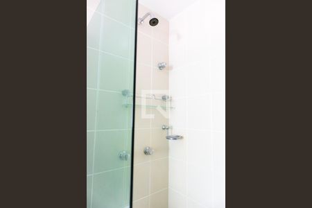 Apartamento para alugar com 130m², 4 quartos e 2 vagas Apartamento para alugar com 130m², 4 quartos e 2 vagasBanheiro 2