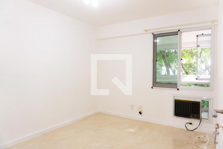 Apartamento para alugar com 130m², 4 quartos e 2 vagas Apartamento para alugar com 130m², 4 quartos e 2 vagasQuarto 1