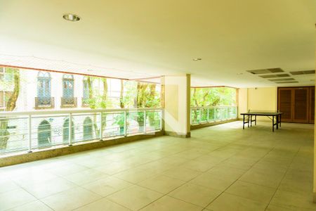 Apartamento para alugar com 130m², 4 quartos e 2 vagas Apartamento para alugar com 130m², 4 quartos e 2 vagasÁrea comum
