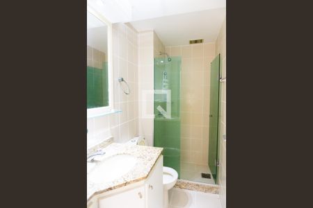 Apartamento para alugar com 130m², 4 quartos e 2 vagas Apartamento para alugar com 130m², 4 quartos e 2 vagasBanheiro 2