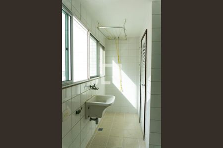 Apartamento para alugar com 130m², 4 quartos e 2 vagas Apartamento para alugar com 130m², 4 quartos e 2 vagasÁrea de Serviço