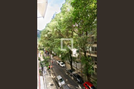 Apartamento para alugar com 130m², 4 quartos e 2 vagas Apartamento para alugar com 130m², 4 quartos e 2 vagasVista