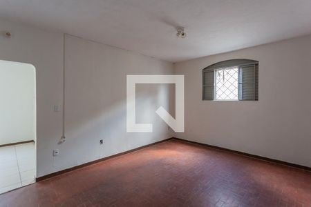 Casa à venda com 228m², 4 quartos e 2 vagasCopa