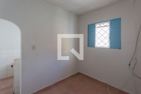 Casa à venda com 228m², 4 quartos e 2 vagasSala 2