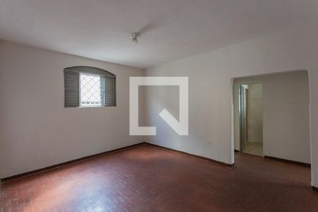 Casa à venda com 228m², 4 quartos e 2 vagasCopa