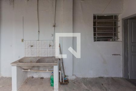 Casa à venda com 228m², 4 quartos e 2 vagasÁrea de Serviço