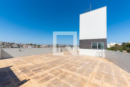 Apartamento para alugar com 55m², 2 quartos e 1 vaga Apartamento para alugar com 55m², 2 quartos e 1 vagaTerraço
