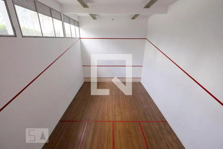 Apartamento à venda com 50m², 1 quarto e 1 vagaSquash