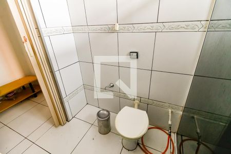 Casa à venda com 250m², 3 quartos e 3 vagas Casa à venda com 250m², 3 quartos e 3 vagasBanheiro