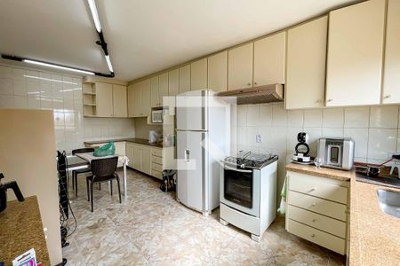 Casa para alugar com 150m², 3 quartos e 1 vaga Casa para alugar com 150m², 3 quartos e 1 vagaCozinha