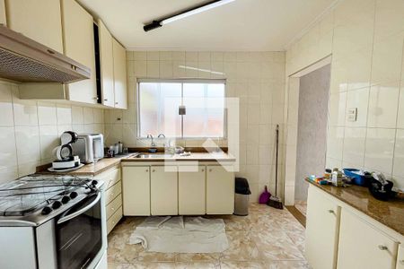 Casa para alugar com 150m², 3 quartos e 1 vaga Casa para alugar com 150m², 3 quartos e 1 vagaCozinha