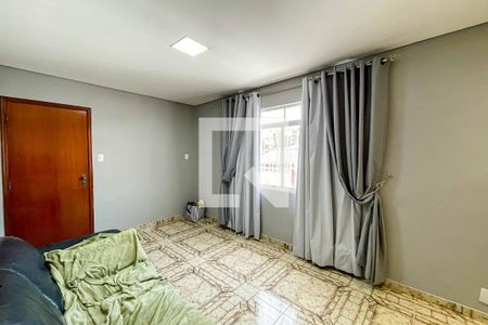 Sala de casa para alugar com 3 quartos, 150m² em Vila Ester (zona Norte), São Paulo