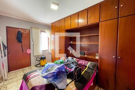Quarto 1 de casa para alugar com 3 quartos, 150m² em Vila Ester (zona Norte), São Paulo
