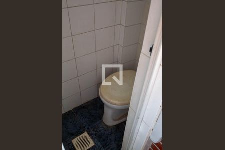 Apartamento à venda com 70m², 2 quartos e 1 vagabanheiro de serviço