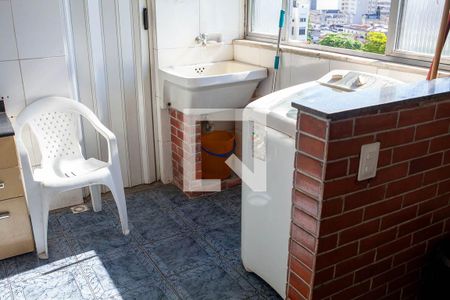 Apartamento à venda com 70m², 2 quartos e 1 vagaárea de serviço