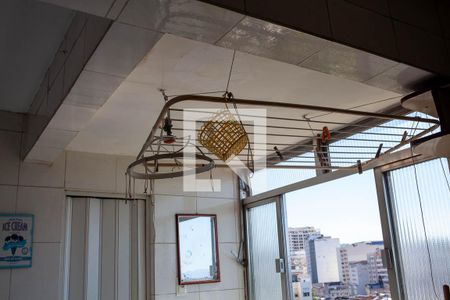 Apartamento à venda com 70m², 2 quartos e 1 vagaárea de serviço