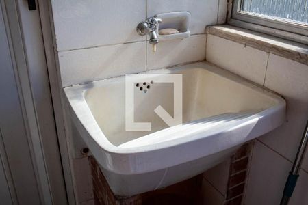 Apartamento à venda com 70m², 2 quartos e 1 vagaárea de serviço