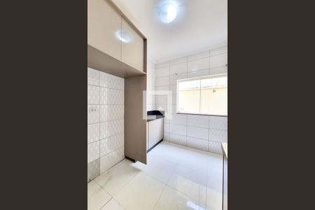Casa de condomínio para alugar com 249m², 4 quartos e 2 vagasCozinha