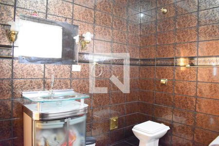 Banheiro da suíte de casa para alugar com 3 quartos, 160m² em Tarumã, Curitiba