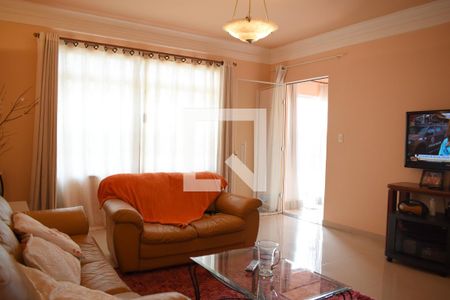 Sala de casa para alugar com 3 quartos, 160m² em Tarumã, Curitiba