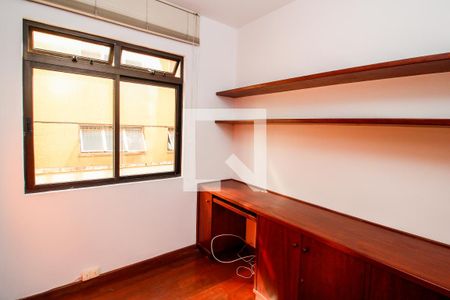 Apartamento para alugar com 130m², 4 quartos e 2 vagas Apartamento para alugar com 130m², 4 quartos e 2 vagasQuarto 1