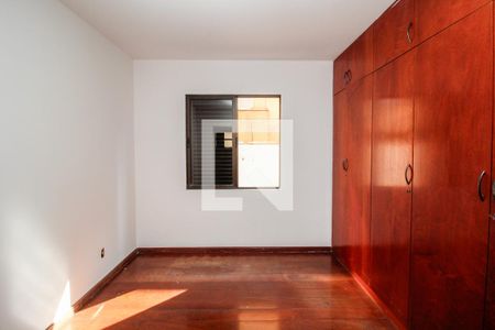 Apartamento para alugar com 130m², 4 quartos e 2 vagas Apartamento para alugar com 130m², 4 quartos e 2 vagasSuite