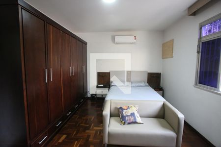 Apartamento à venda com 204m², 5 quartos e 2 vagasQuarto 1