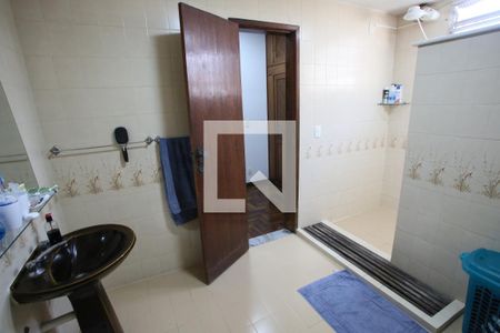 Apartamento à venda com 204m², 5 quartos e 2 vagasBanheiro do Quarto 1