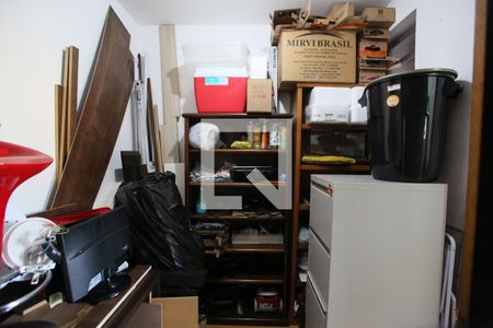 Apartamento à venda com 204m², 5 quartos e 2 vagasQuarto de Serviço