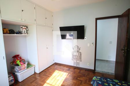 Apartamento à venda com 204m², 5 quartos e 2 vagasQuarto 2