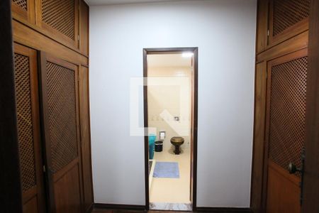 Apartamento à venda com 204m², 5 quartos e 2 vagasCloset do Quarto 1