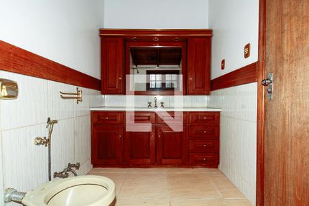 Casa à venda com 186m², 3 quartos e 2 vagas Casa à venda com 186m², 3 quartos e 2 vagasBanheiro da Suíte